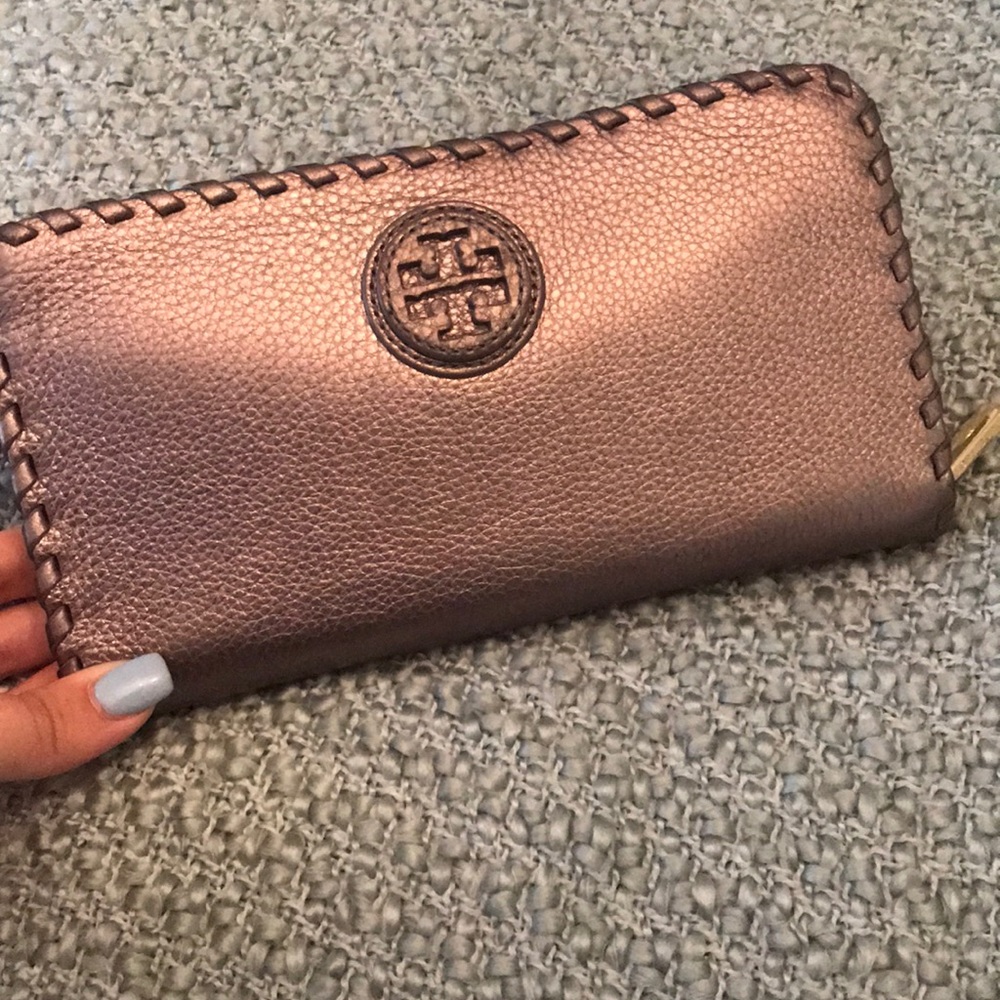 Tory Burch metallic silver Large wallet